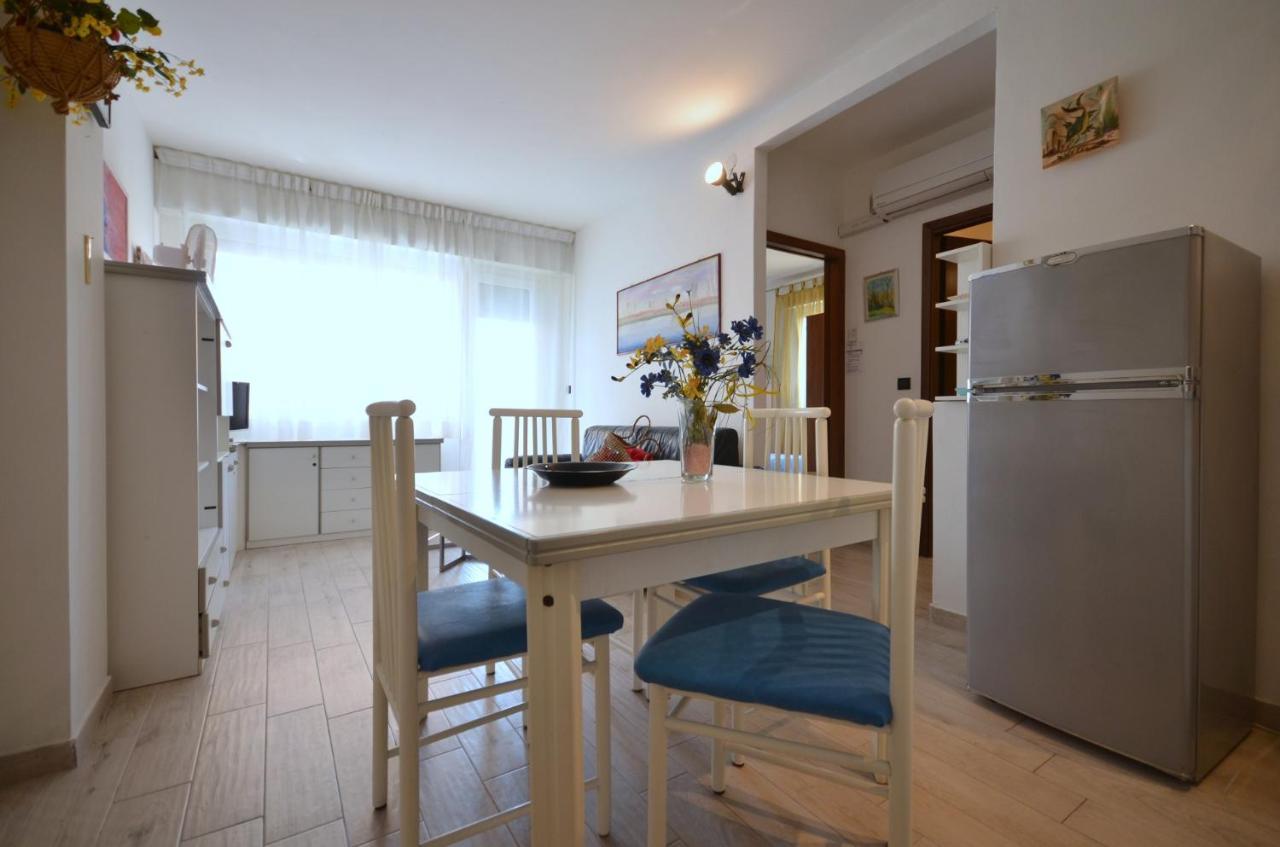 Residenza Alisei Apartment Lignano Sabbiadoro Exterior photo