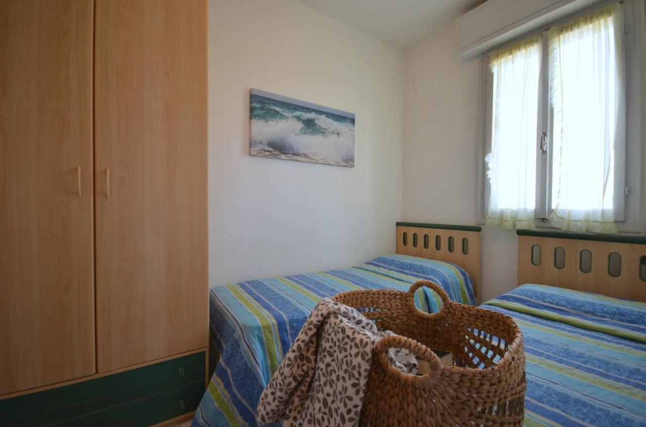 Residenza Alisei Apartment Lignano Sabbiadoro Exterior photo